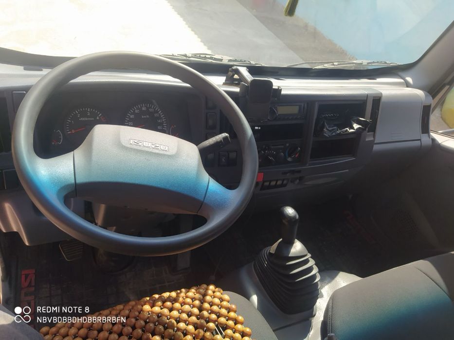 ISUZU NMR 77H 49 000km