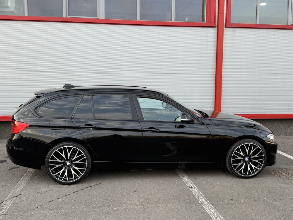 Bmw seria 3 f31/2014/ACC(distrinic)/184 CP/bi-xenon/cutie ZF/Jante/