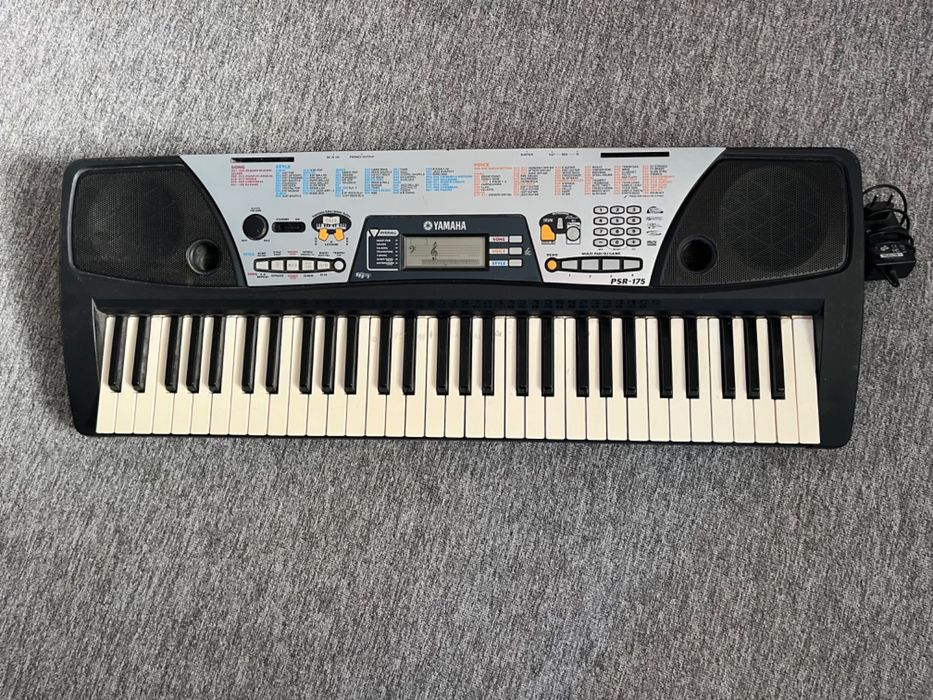 Yamaha PSR-175 Йоника