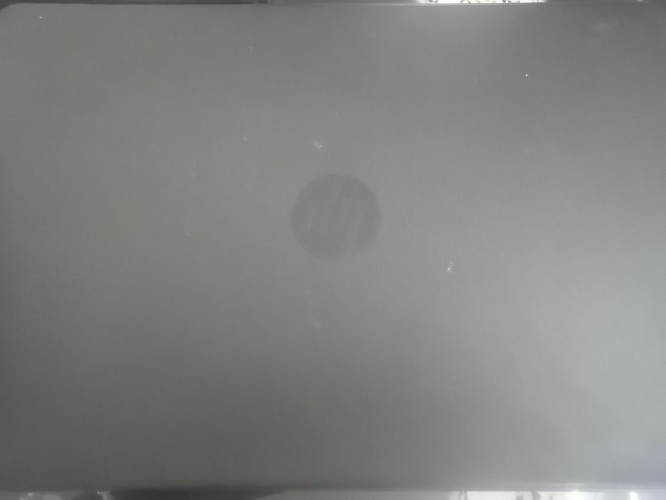 Модель HP Laptop 15-bxxx