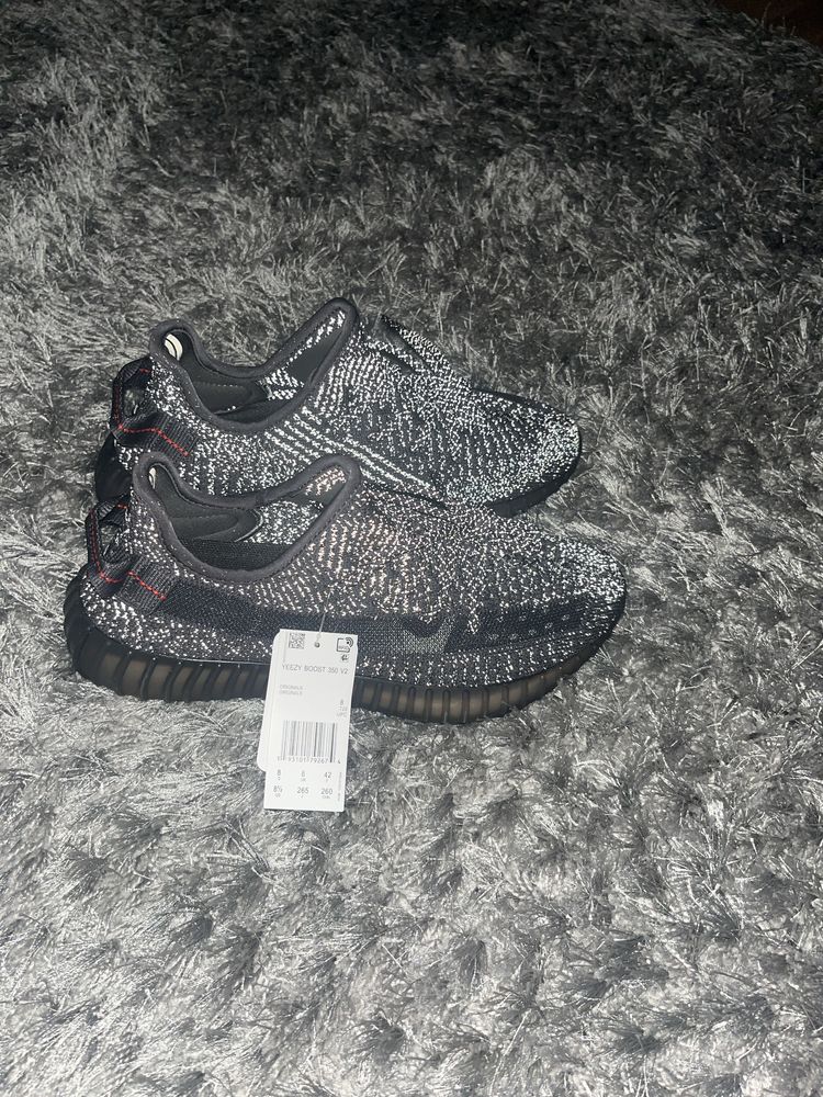 Yeezy 350v2 Black Reflective