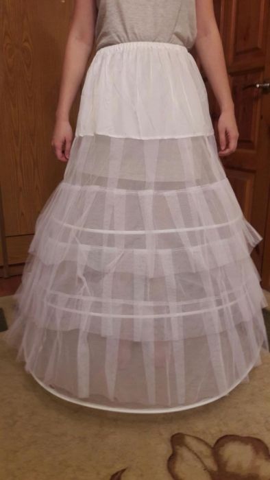Счастливое свадебное платье ! Не дорогая цена!