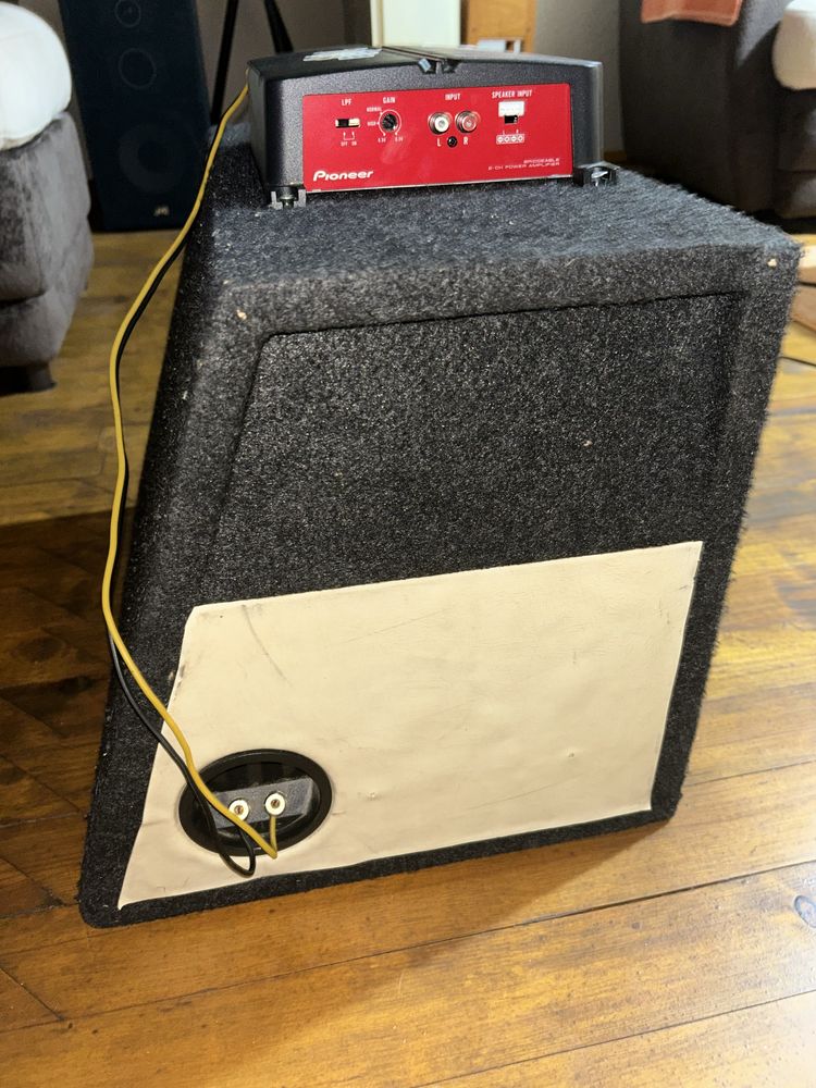 Бас каса magnat xpress 12