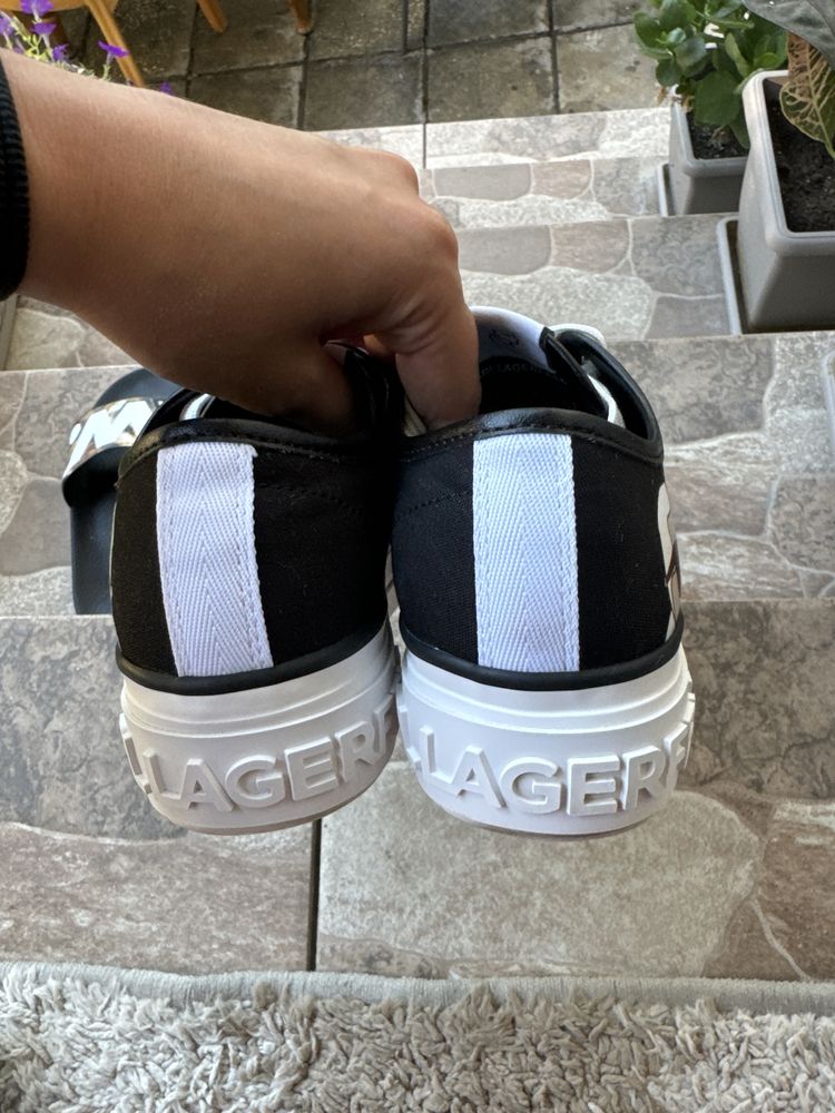Karl Lagerfeld кецове оригинални