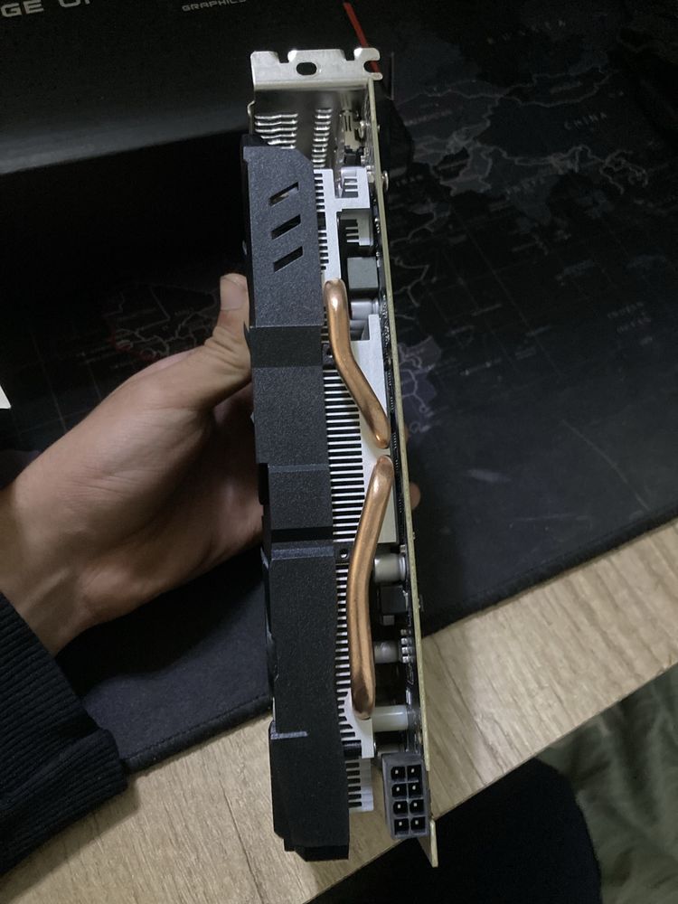 Axle AMD RX580 8gb