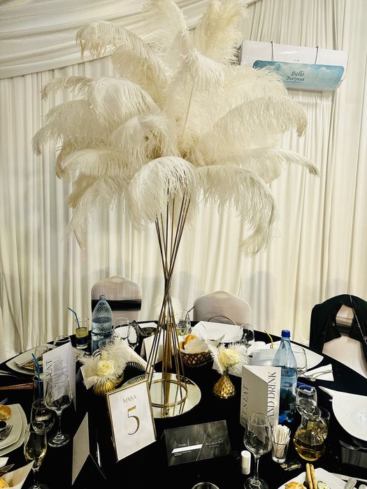Aranjamente flori, pene, Fete de masa, Farfurii suport