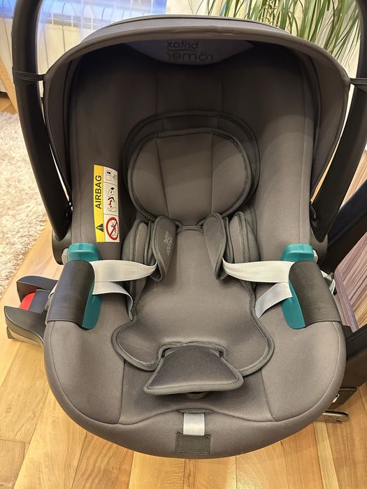 Столче/кош за новородено Britax Römer Baby Safe 3 I-Size, от 0кг
