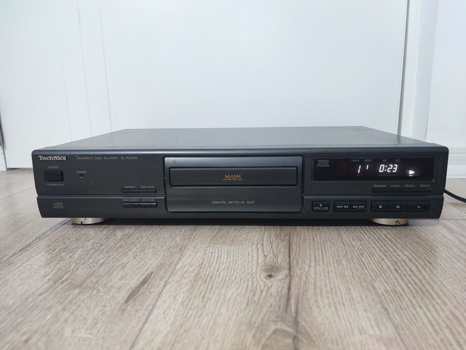 CD player Technics SL PG390