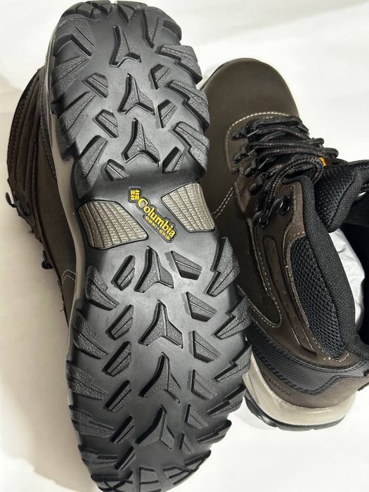 Columbia Newton Ridge Plus II