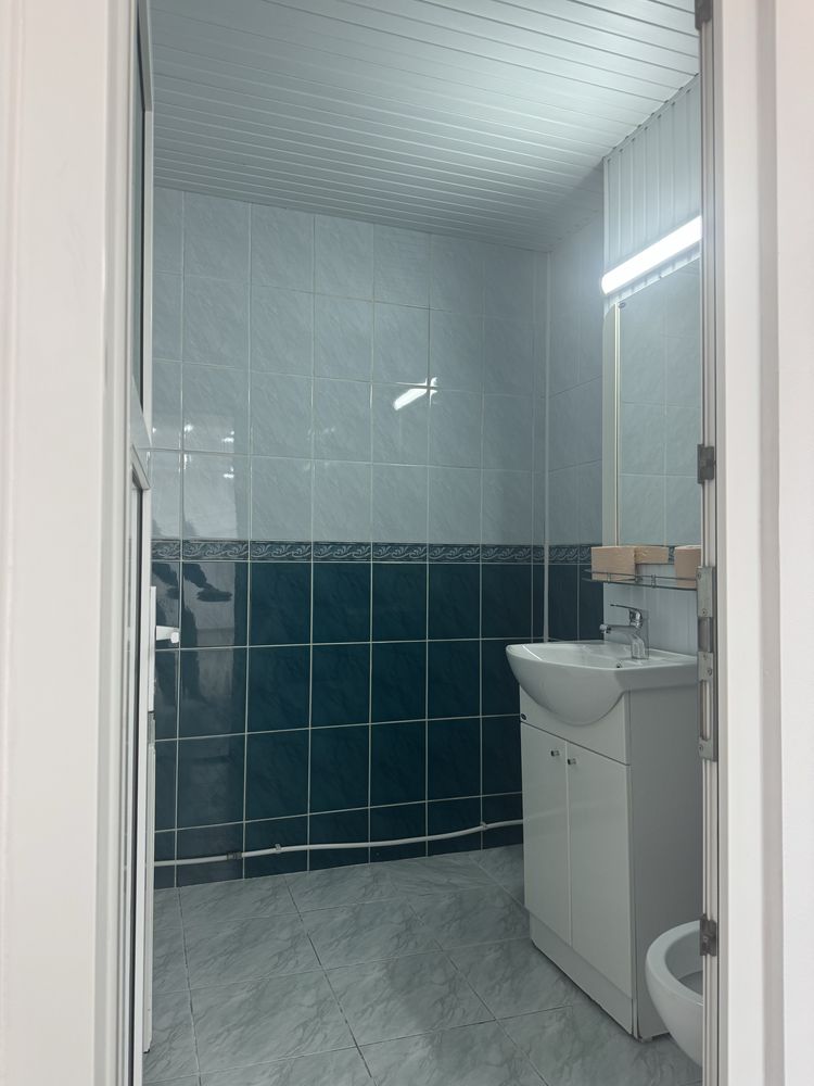 De inchiriat Spatiu Comercial