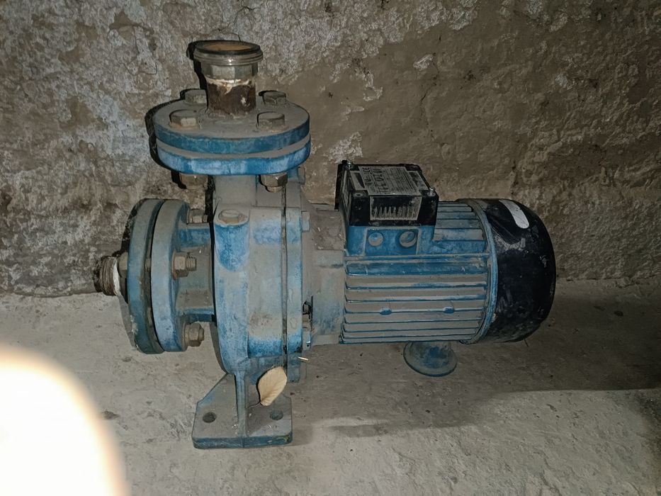 Сув насос 3 фазали    3 ой ишлатилган холати яхши