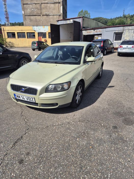 Vand Volvo S40 an 2005