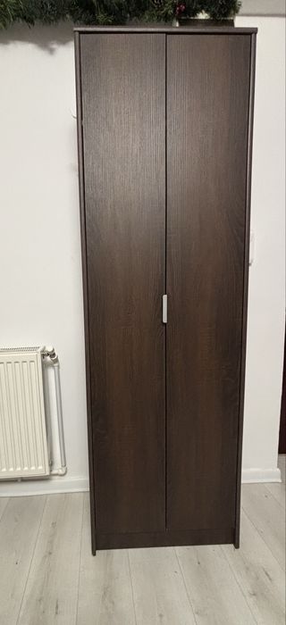 Dulap cu 2 usi si 6 rafturi