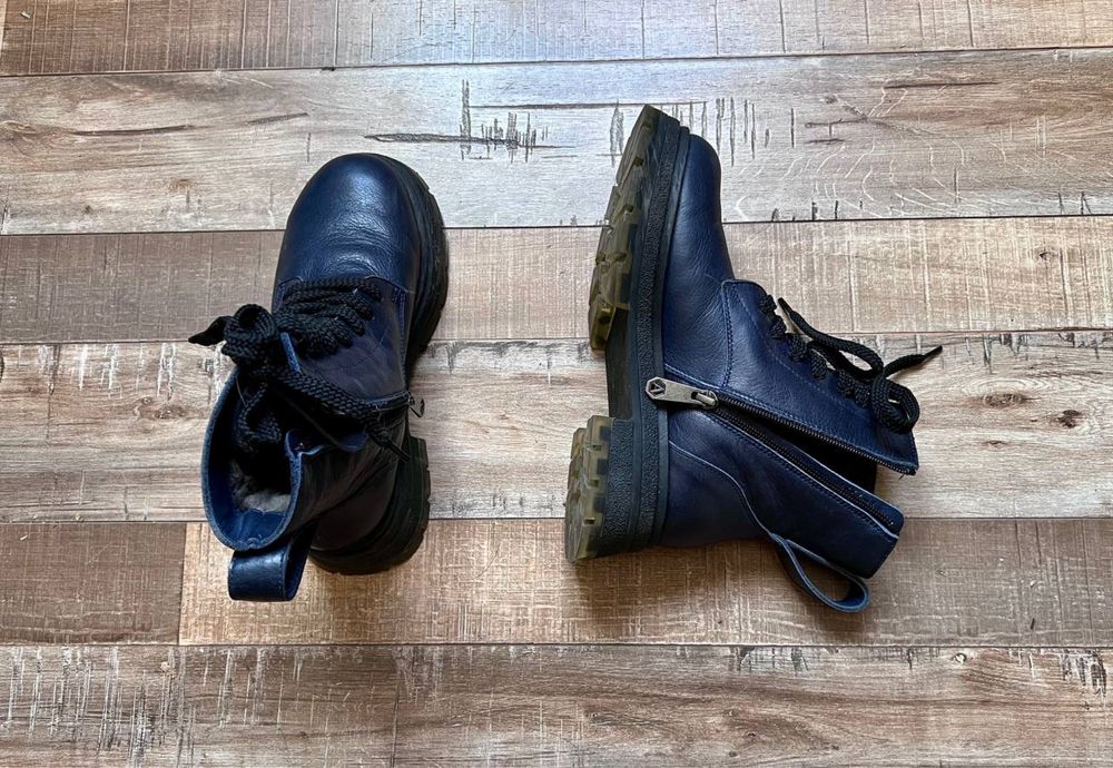 Ботинки утпленные из натуральной кожи, с мехом, толстая подошва