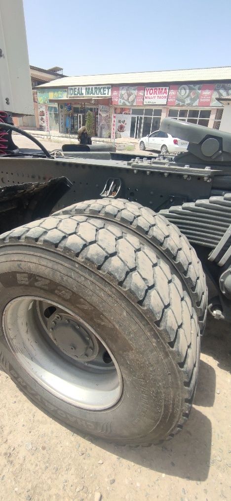 Howo A7 2023 yil 43000 prabeg