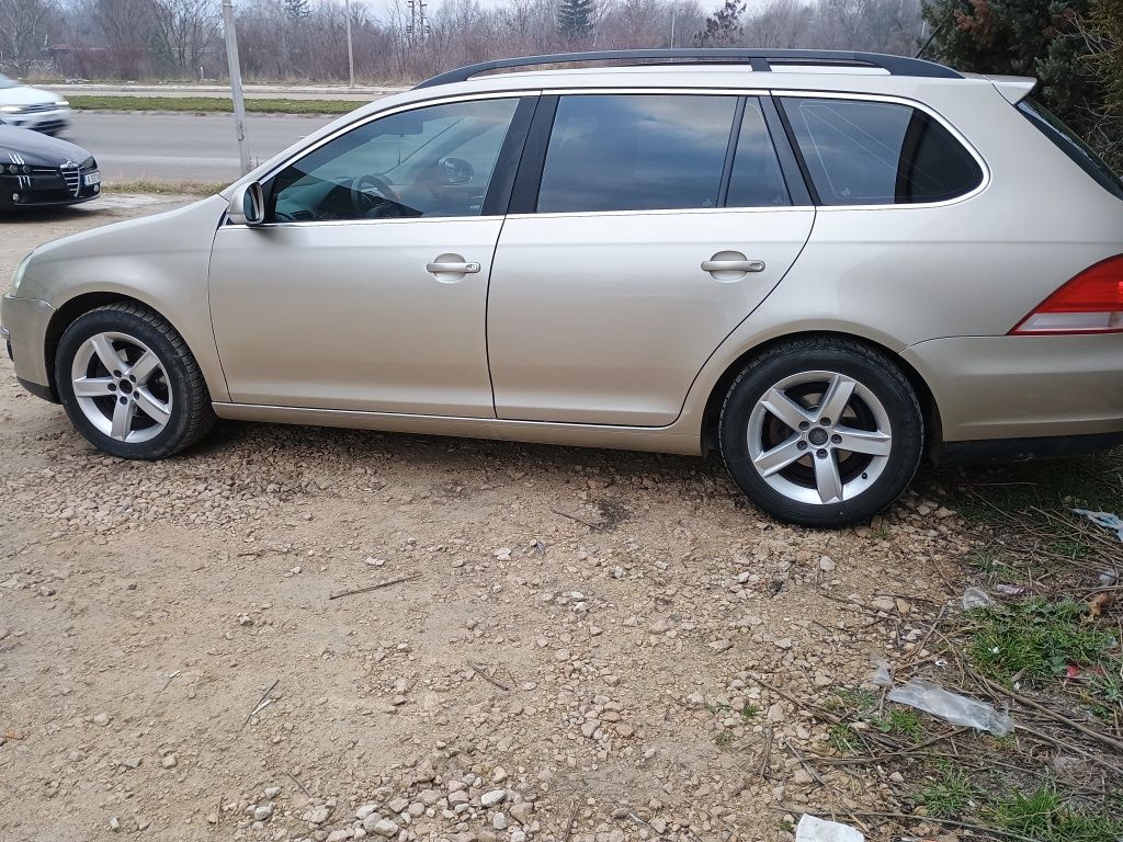 Golf 5 variant 1.9 TDI 105 кс