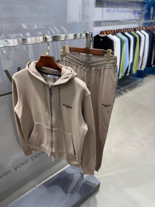 Мъжки екипи различни модели