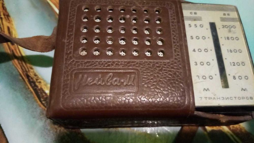 Радиоприёмник СССР Нейва М.