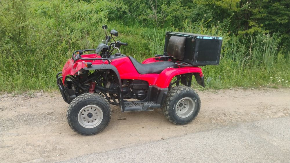 ATV 220cc recent adus in țară