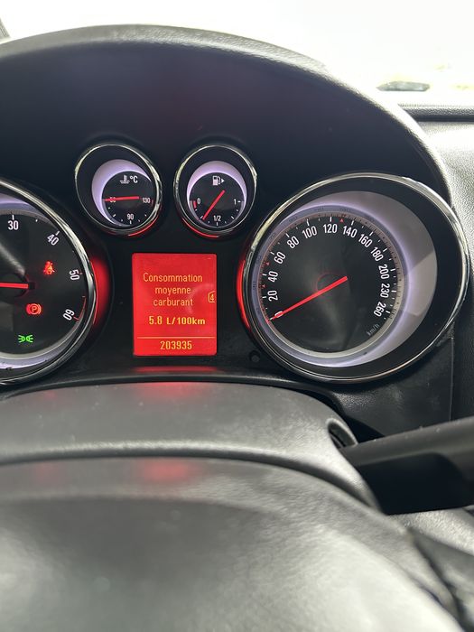 Opel astra recent adus in tara