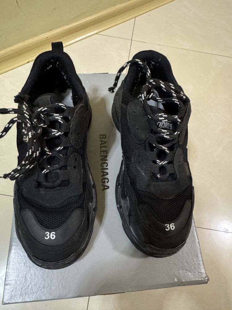 Balenciaga 36 маратонки