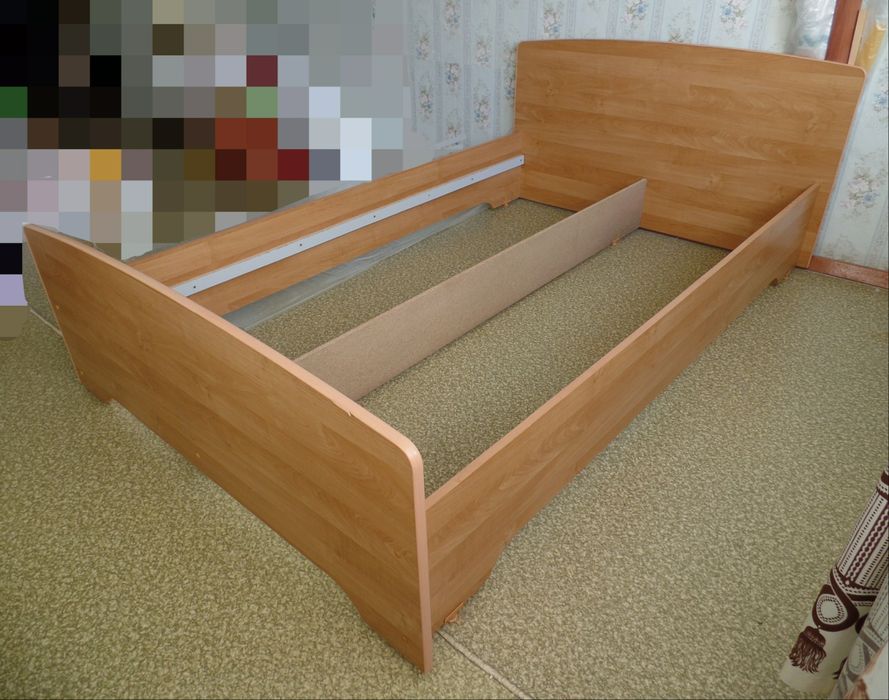 продам кровать (полуторка)