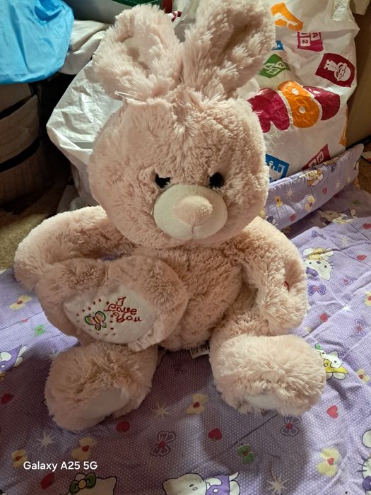 Vând plușuri mari stare perfectă