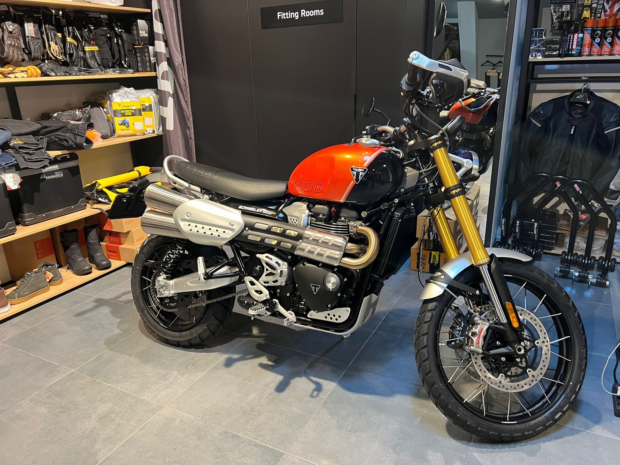 Triumph Scrambler 1200 XE 2024