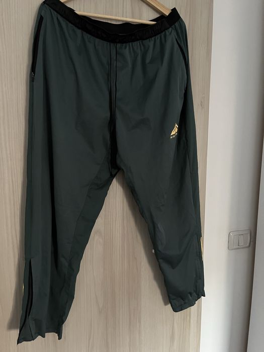 Pantaloni Nike Trail