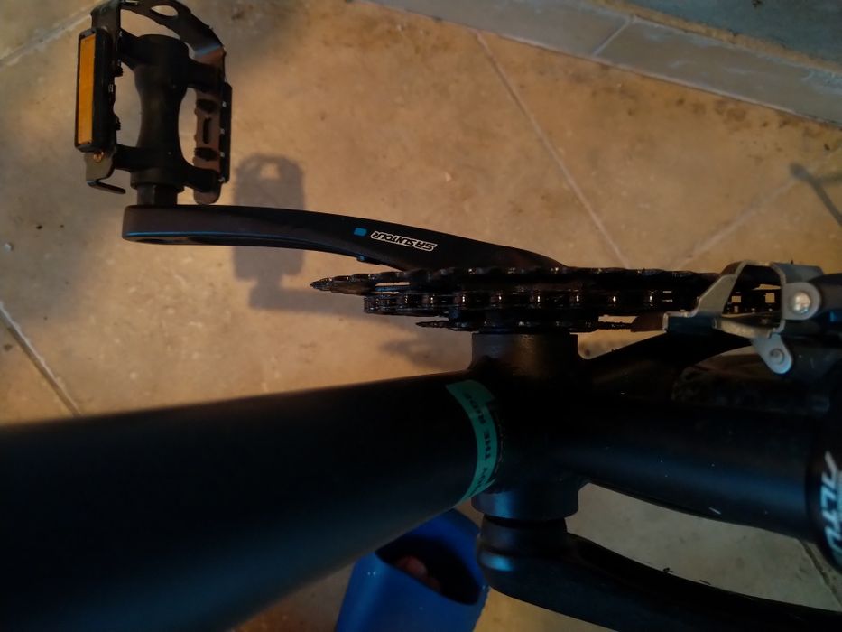 Vând bicicletă Pinacle Cobalt 2