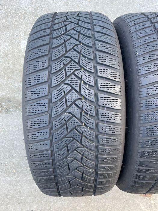 Set anvelope iarna 225 55 16 dunlop