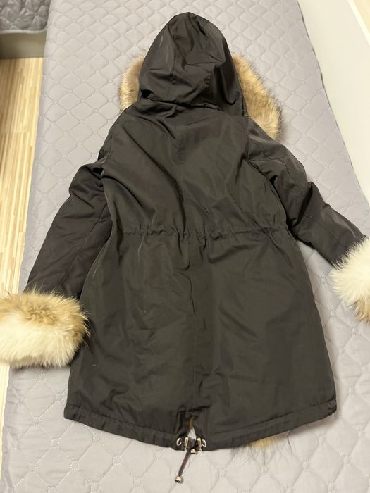 Дамска парка с естествен пух