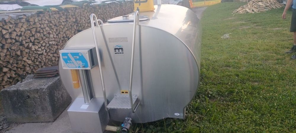 Bazin tanc de lapte/apa/combustibil/etc