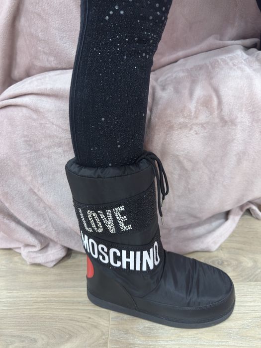 Апрески Love moschino