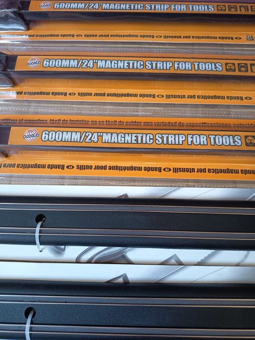 Set bandă magnetică.