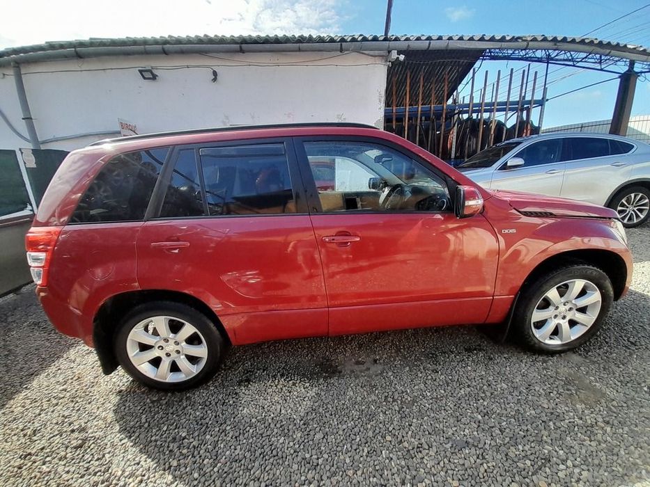 Interior complet Suzuki Grand Vitara 2006 - 2012 SUV 4 Usi (1024)