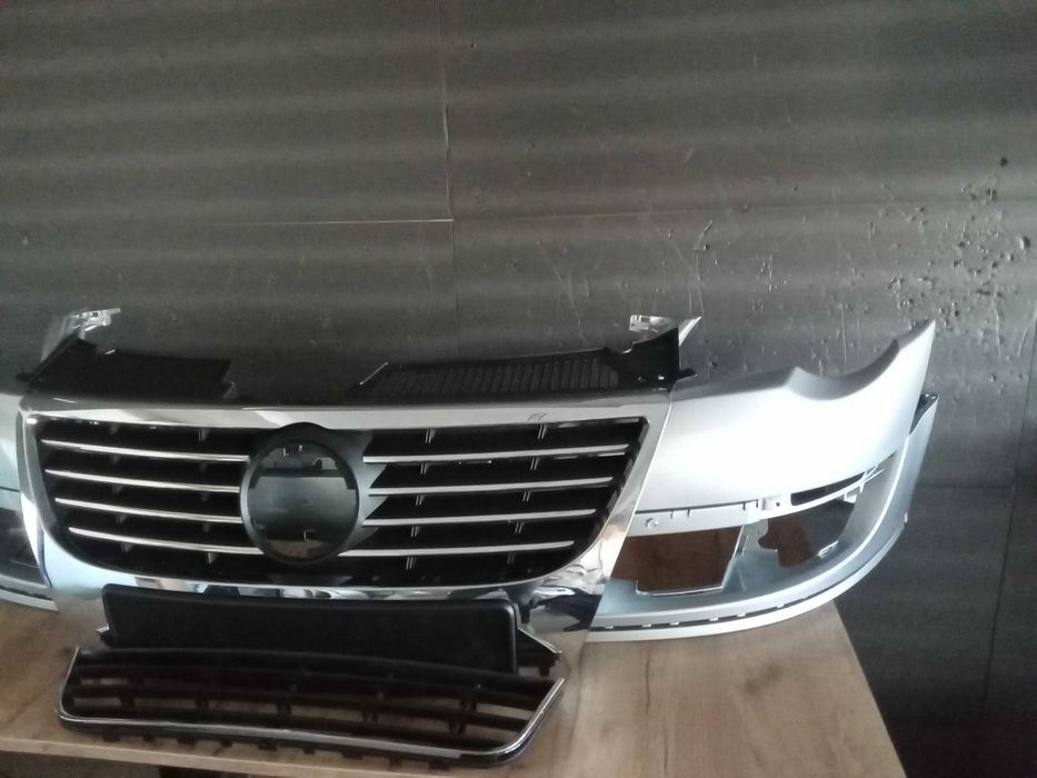 Bara Grila radiator fata VW Passat B6 2005-2010 Argintiu Argintie LA7W