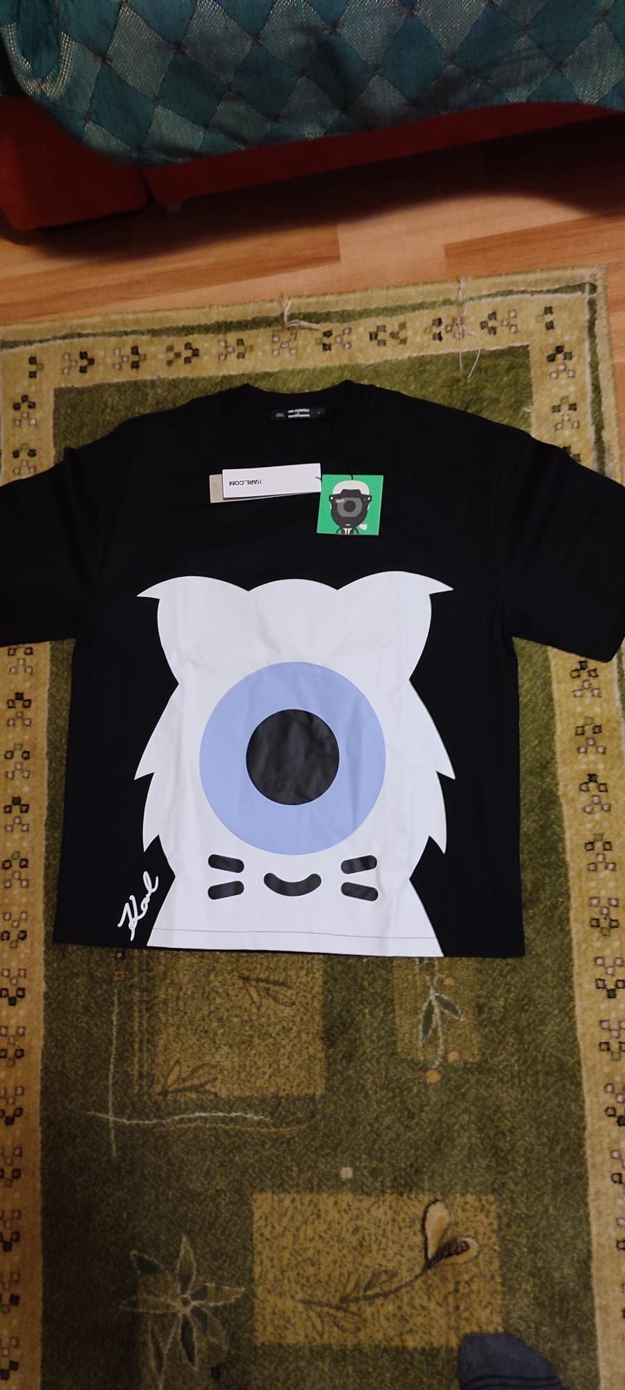 Bluza KARL Lagerfeld originala dama marimea M,L model nou deosebita