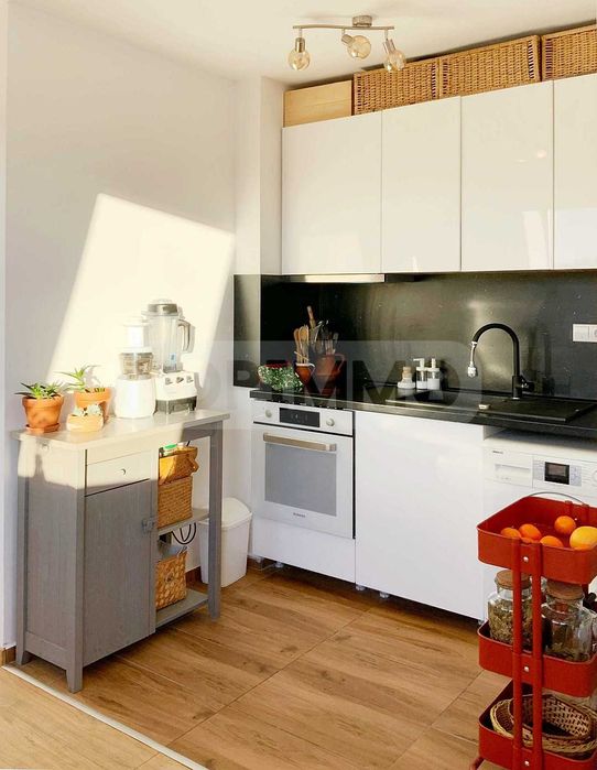 Продава се Тристаен апартамент в Варна, Левски - 78 кв.м за 2094 €/кв.м - Снимка #4