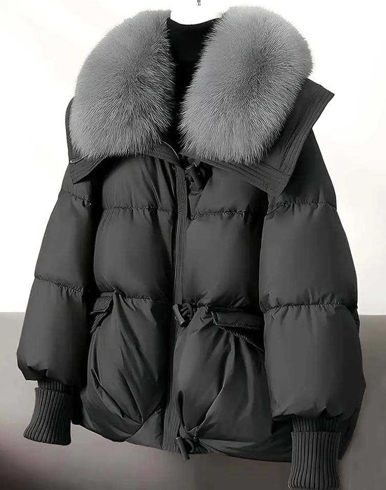 Ново дамско зимно яке с пухена яка