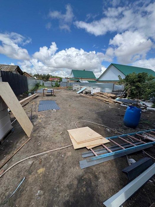 Продается коттедж в районе КСК!