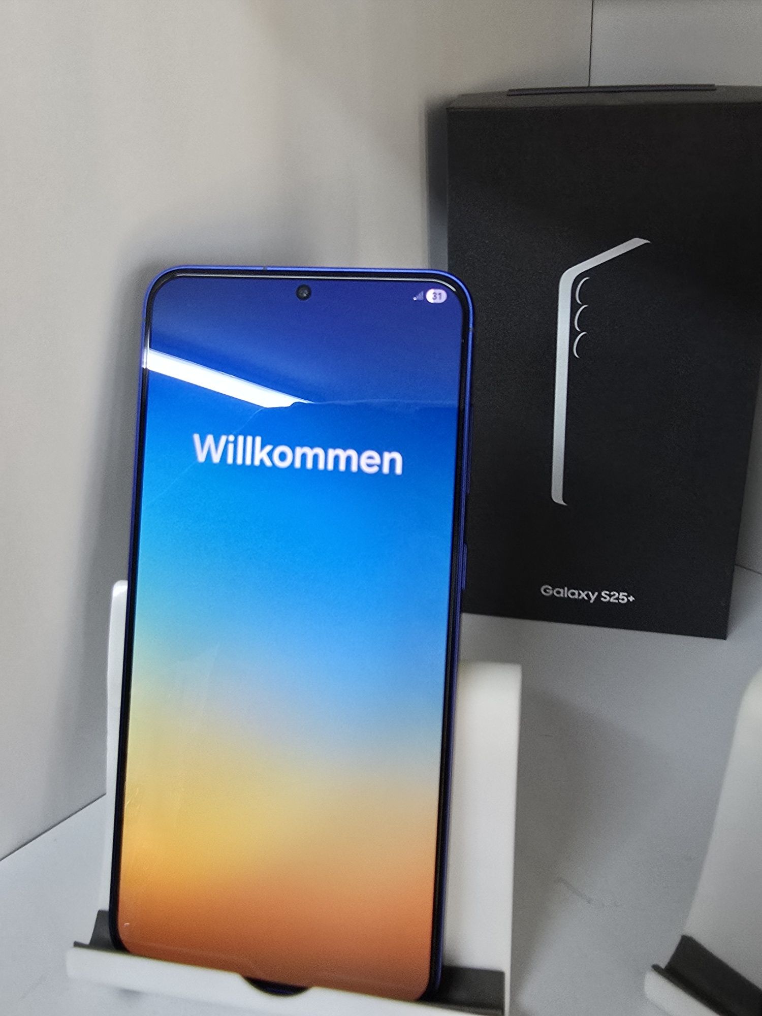 Samsung S25 Plus 256GB нов