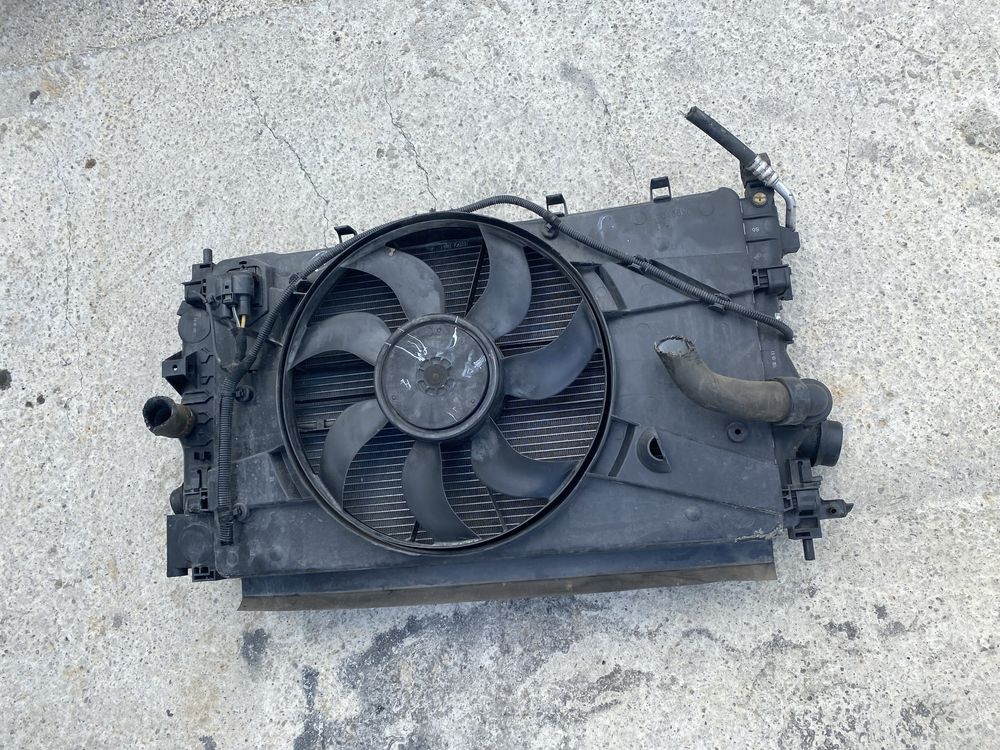 Fata completa bot capota bara fata far aripa radiator Opel Astra J