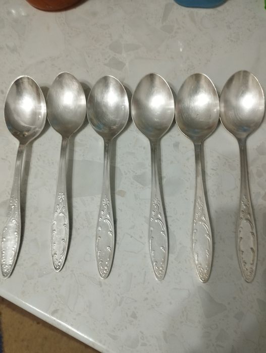 Продам ложки столовые,мельхиор