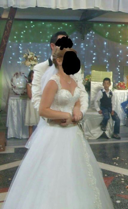 Rochie Mireasa tip printesa . Model Deosebit