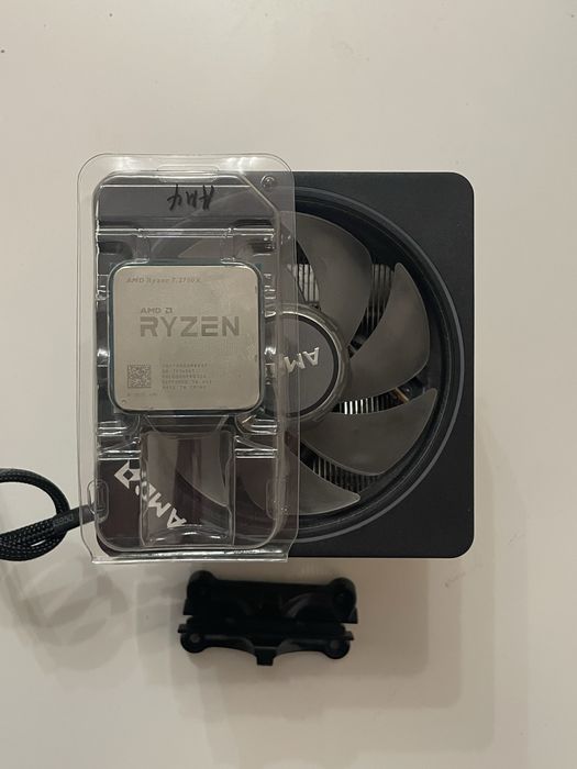 Ryzen 7 2700x с охладител