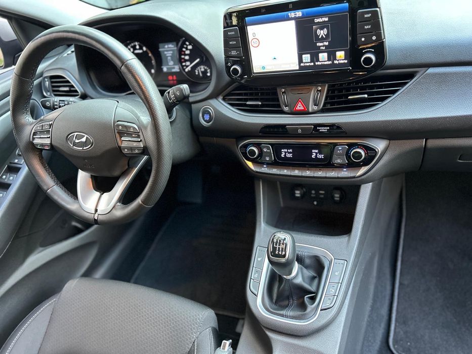 Vand Hyundai I30 fastback an 2020