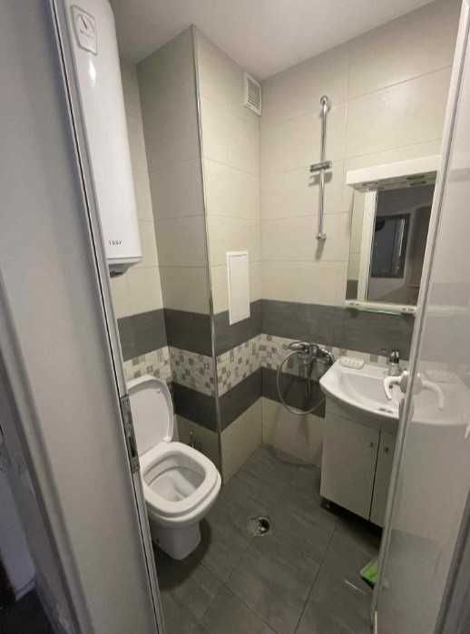 Дава се под наем Едностаен апартамент в София, Изток - 30 кв.м за 486 € - Снимка #4