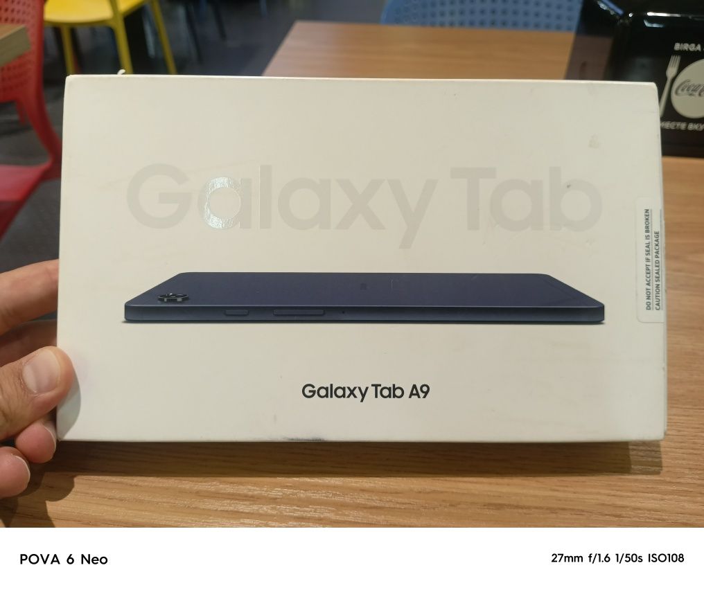 Samsung Galaxy tab 9 planshet , holati orginal , rangi qora ,
