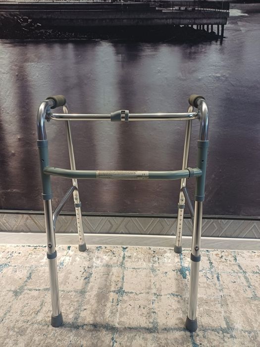 Ходунки для взрослых